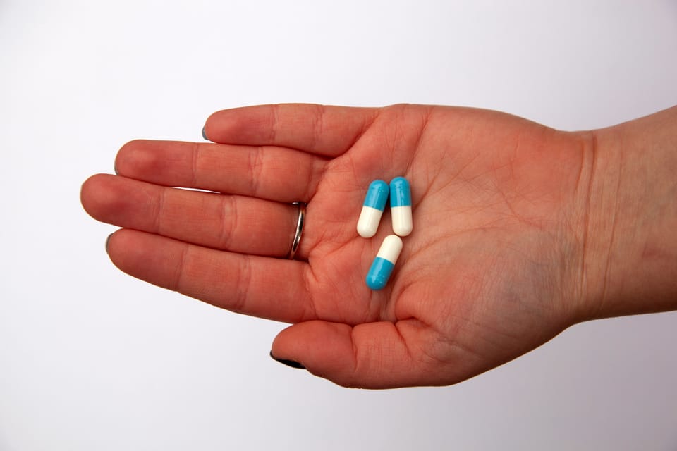 Gut recovery after antibiotics: Tips for people with a bowel resection
